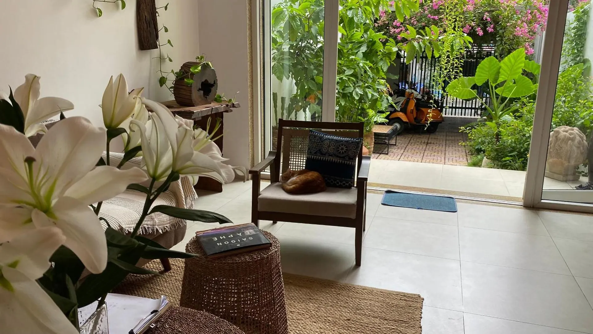 Homestay Notre Maison 5 - 63A Nguyen Cu, Thao Dien Ho Chi Minh City